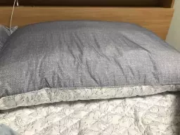 브랜드리스 매장에서 직접 누워보고 너무 편해서 주문한 