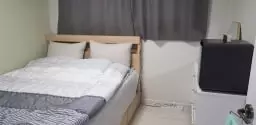 Z5 구매해서 사용 중인데요, 조금 비싸서 처음엔 망설