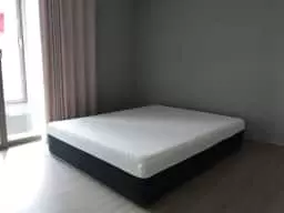 드디어 기다리고 기다리던 매트리스를 받았습니다 
처음 
