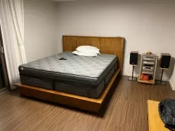 제가 결혼 할 때 모피어스21 퀸사이즈를 구매했었는데요