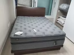 매트리스를 어디껄로 사야할지 고민이 엄청 많았습니다..