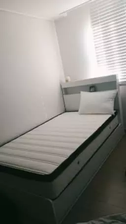 딸아이 방에  설치해주었어요^^
주문하고 3주정도 기다