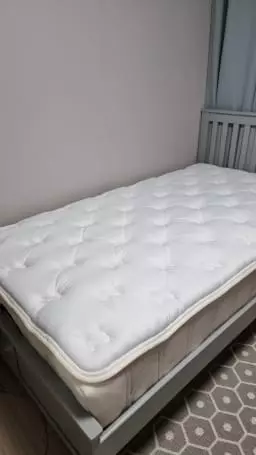 정확한 배송일자에 배송되엇고 상품도 만족합니다.

(2