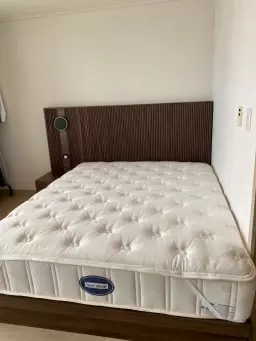 전에 쓰던 침대를 버리고 새로 침대구매하려고 인터넷에 