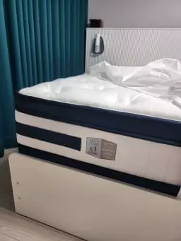 매장가서 누워보고 구매했어요
한달정도 쓰고있는데 너무편