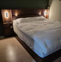 인천 쇼룸에 방문해서 1차 상담받고, 백화점에서 여러 