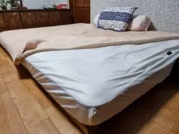 시골집에서 쓰던 라텍스매트리스가 경화되어 새 매트리스를