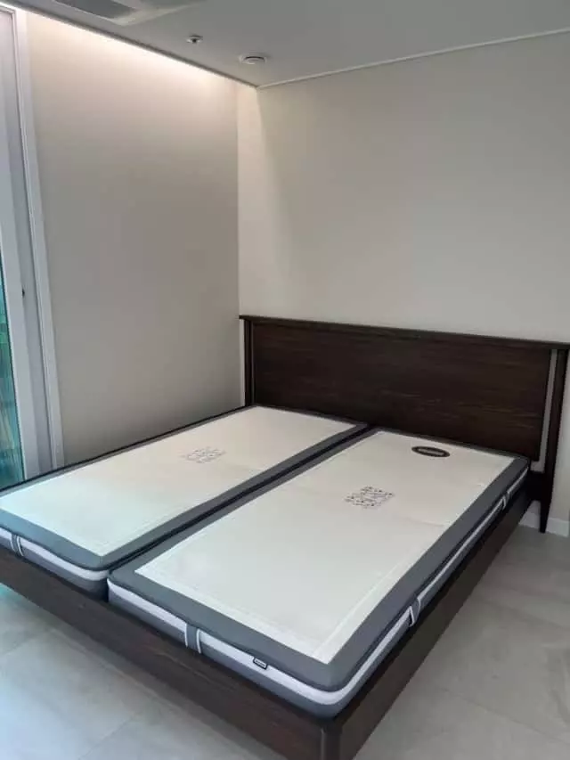 베스트슬립 Z10 구입후 한달째 사용중입니다.

남편과
