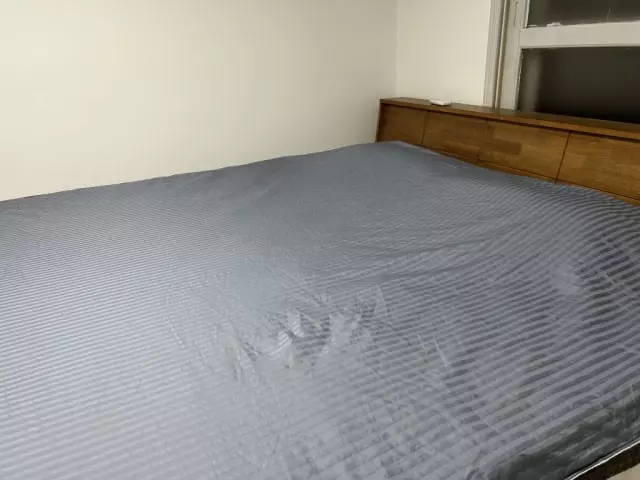 화이트 침구를 좋아해서 오래 사용해왔는데 때가 잘타서 