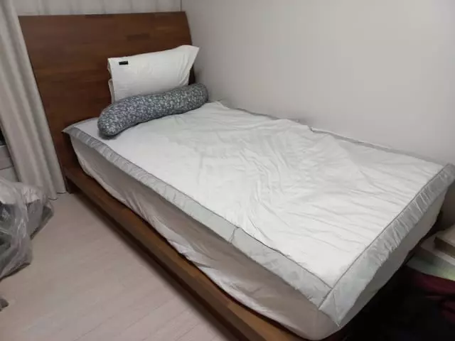 매장에서 직접 체험해해본 후 구입하게 되었습니다 새집에