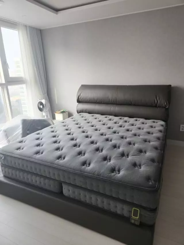 이사하면서 안방에 놓을 침대를 고민하다 브랜드리스 모피