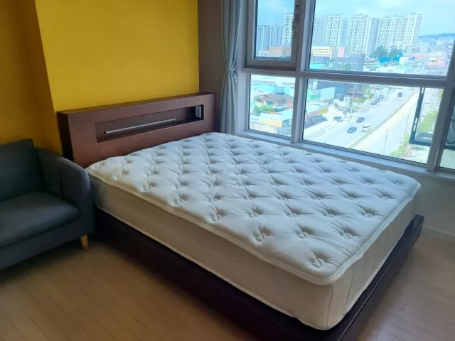 이번에 오피스텔 이사하면서 매트리스 구매하고싶어서 베스