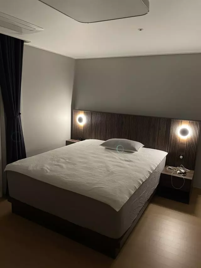 이번에 이사를 하게 되면서 한달가량 침대에 대해서 알아