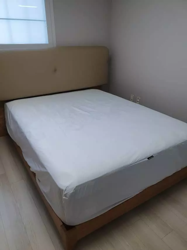 지난번에 사용하던 메트리스의 불편함으로
이번 이사할때는