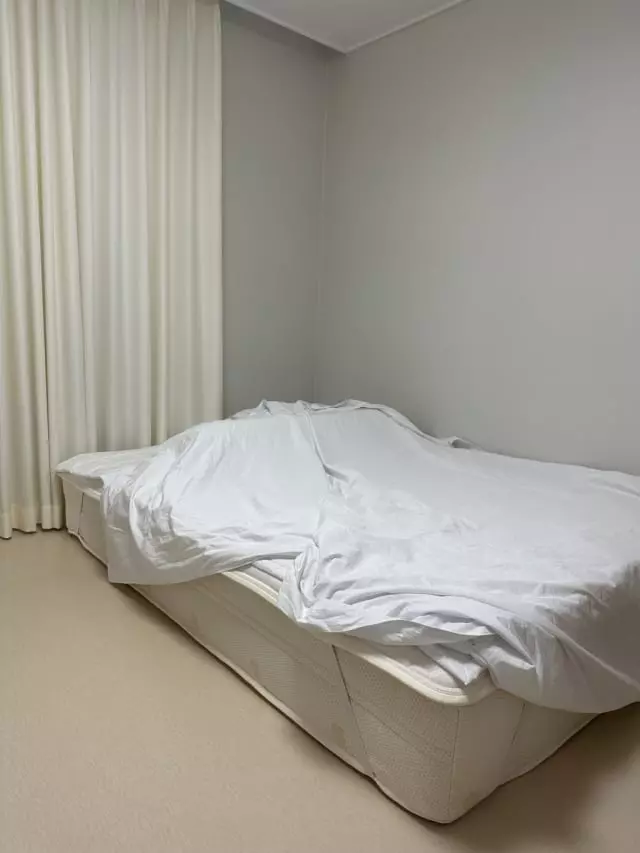 매장에 직접 방문해서 선택했습니다.

처음에는 다른 브