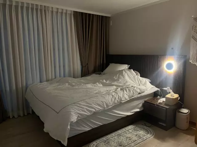 안녕하세요!
신혼가구 z7으로 결정했어요! 직접 매장에