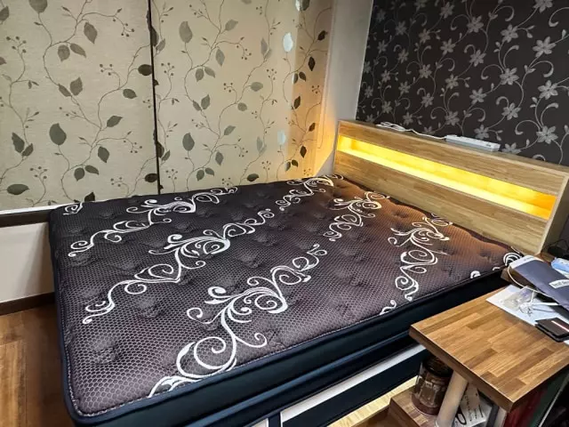 원래는 인터넷에서 베스트슬립 저렴한 모델을 보고 광교점