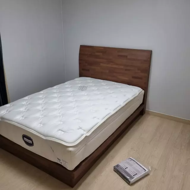 최근 이사를 준비하던 중 지인 추천으로 베스트슬립 매트