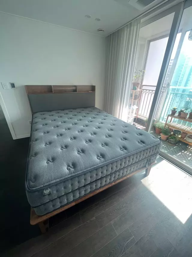 동탄점 쇼룸에서 여러 제품을 체험해보고 저희 부부에게 