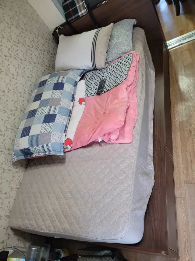 안녕하세요
이번에 엘라비아 C4 그레이를 구매하고 후기