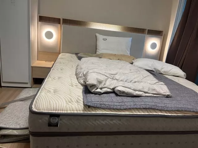 원주 쇼룸방문해서 이것저것누워본결과 녹턴이 부드러운 쿠