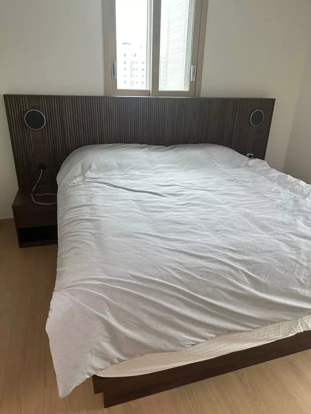 안녕하세요^^

한달전 브랜드리스 대구수성점에서 신혼 