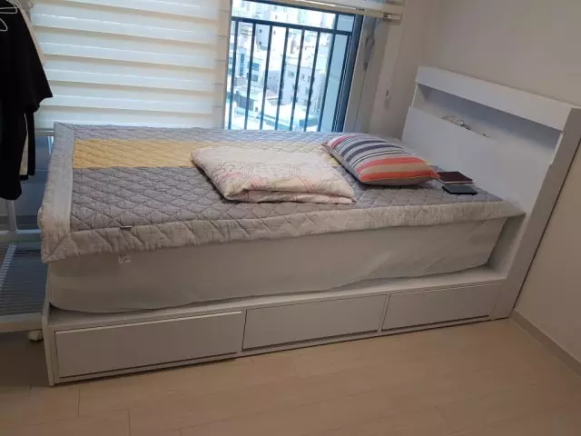 베스트 슬립 대구 수성점에서 매장을 돌아보다 직접 누워