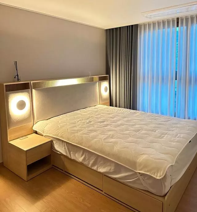혼수중 고르기 제일 힘든게 침대더라구요!
잠은 잘자야하
