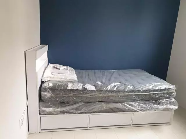 모피어스 21 종로 쇼룸가서 직접 누워보고 구매했습니다
