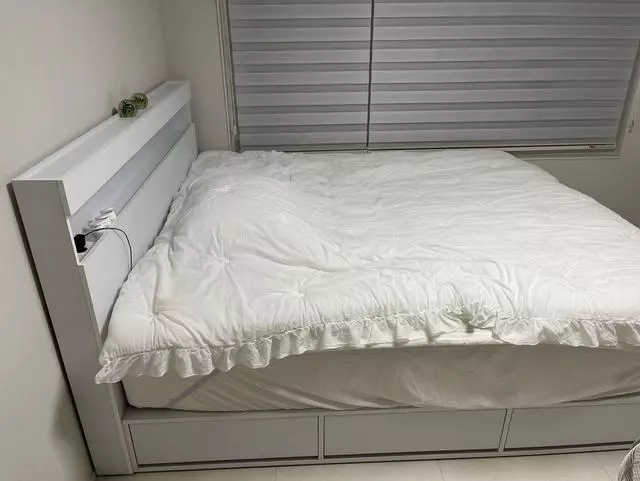명동 쇼룸가서 직접 누워보고 구매했습니다 (워낙 M5,