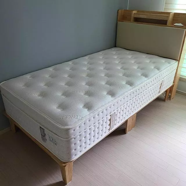인터넷으로 여러 메이커를 알아보던중 눈에 확띄는 것이 