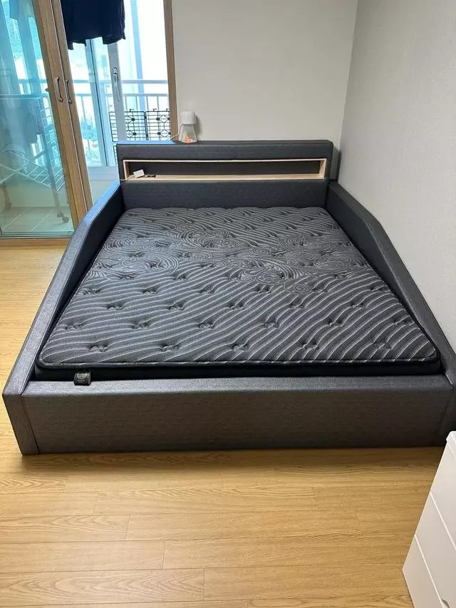 광고를 보고 고민하다 수지 전시장을 방문...  

매