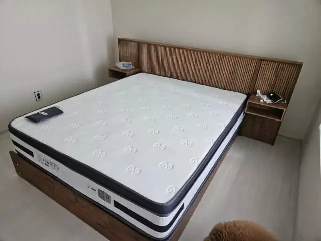 너무 좋아요.. 양면이라 취향대로 바꿔서 쓸수있고 지금
