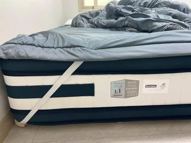 며칠전에 받았는데 아주 꿀잠 잤습니다! 양면이라 나중에