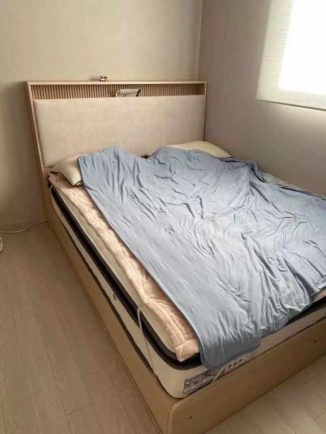 너무 예뻐요 안질리고 오래쓸듯해요





(2024-