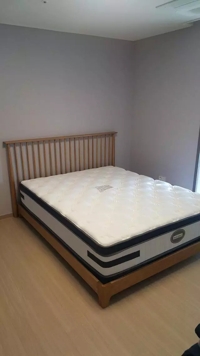 10년만에 이사하면서 가장 고심하여 고른 품목이 침대 
