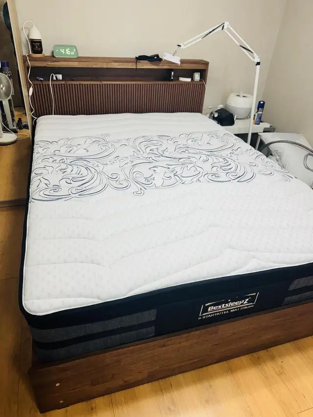 이번에 이사를 하면서 침대를 퀸사이즈로 변경하고 싶어 