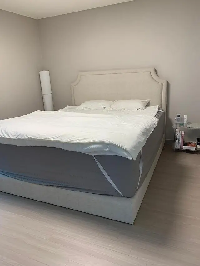 브랜드리스 대구 수성점 쇼룸에서 다양한 제품을 체험하고