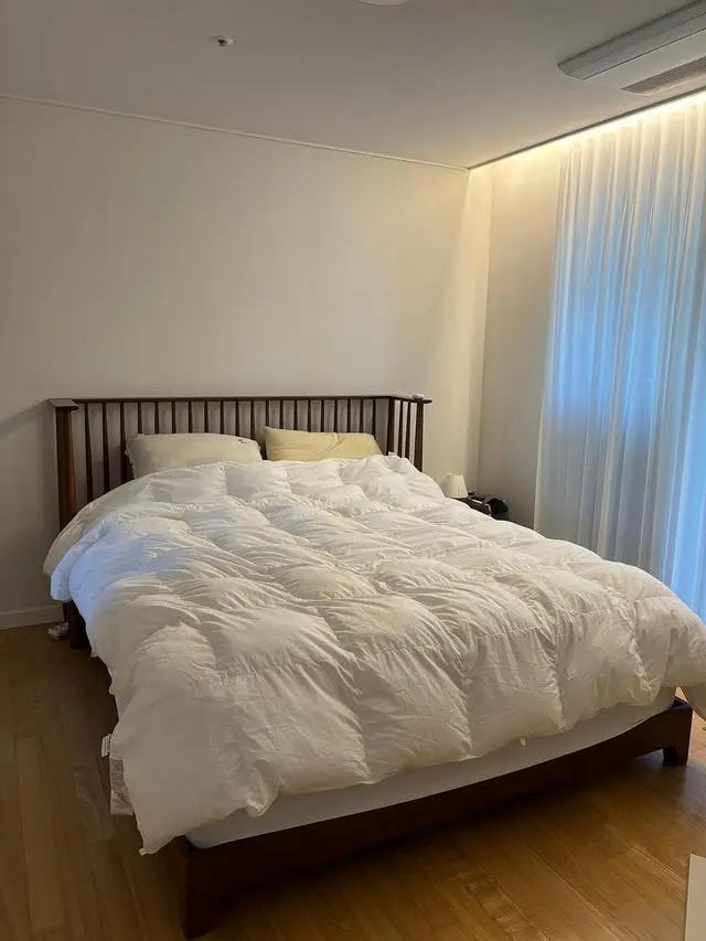 안녕하세요.

이사를 하게되면서 침대를 바꿔야했는데
아