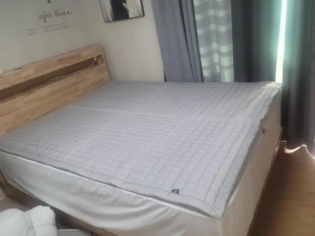 결혼할때 부터 쓰던 침대가 10년이 되어서 바꿔야지 생