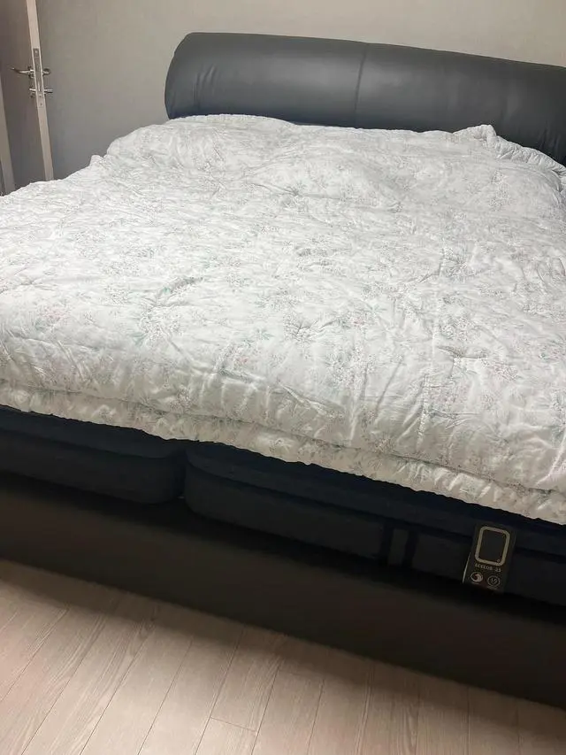 지인의 소개로 브랜드리스 매장에 방문해서 여러가지 비교