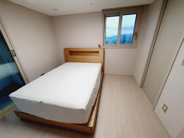 첫 독립으로 이사를 하게 되어 어떤 매트리스를 살까 고