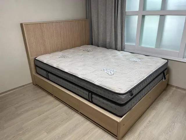 오늘은 침대가 배송이 와서 침대 구매 후기 작성하려고 