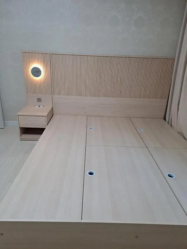 10년 넘게 써온 침대를 바꿔야 할 때가 되서 여기저기