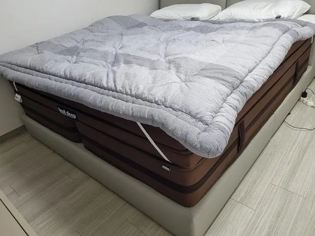신혼침대로 베스트슬립 Z7 하드브라운 기본형을 구입했습