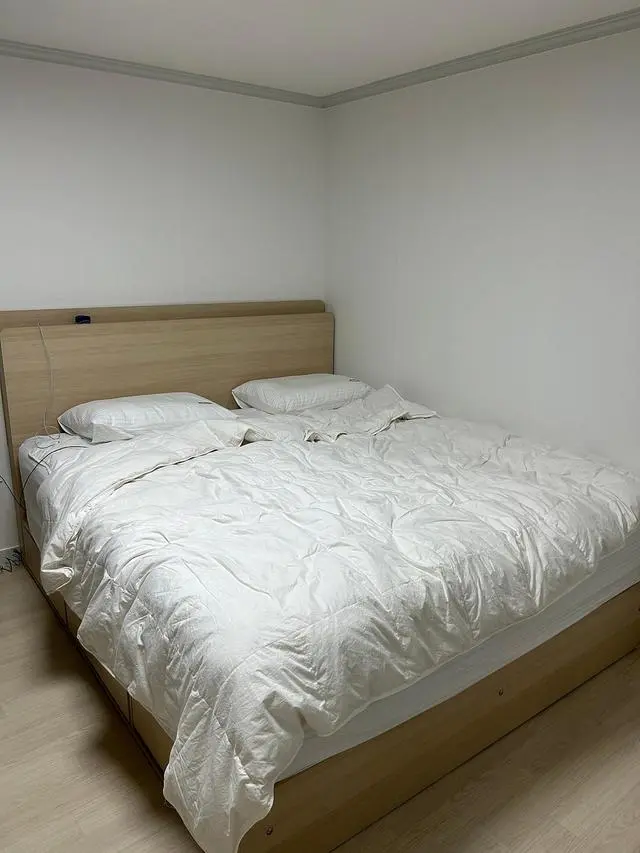 신혼이라 편하고 오래 사용할 수 있는 제품을 찾았는데 