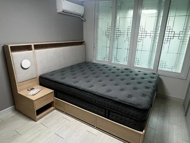신혼부부 침대로 후기가 좋아서 구매한 브랜드리스 모피어