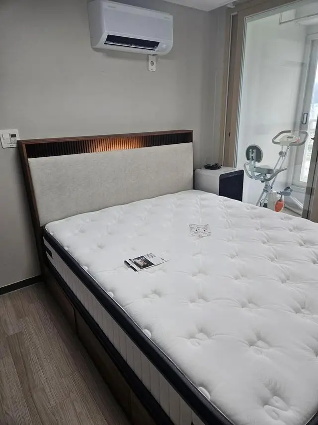 부산중앙점에서 L3 양면 매트리스랑 캐롤린 프레임 멀바