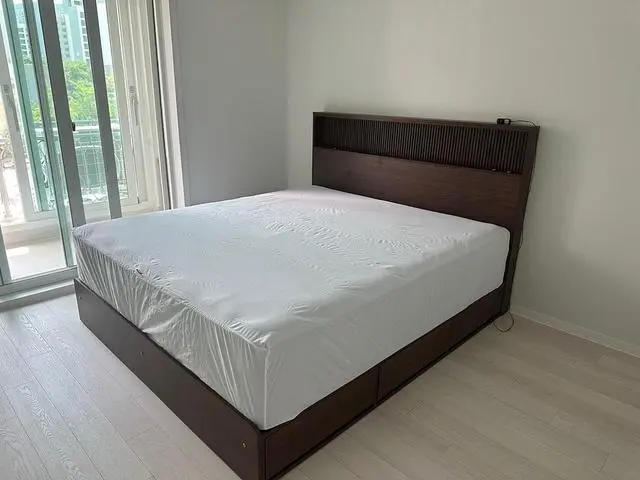새로 입주한 집에 침대 설치 완료하였습니다!

구매 제