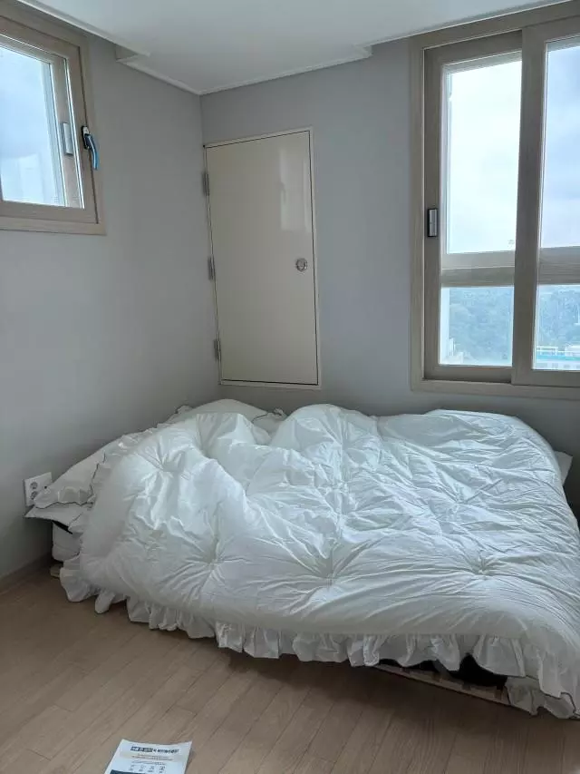 침대완전 만족합니다
또 구매예정입니다 !!!!!
허리도